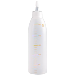 картинка Бутылка мерная с носиком; полиэтилен; 250мл; матовый (03101020) Martellato от интернет-магазина Posuda-bar